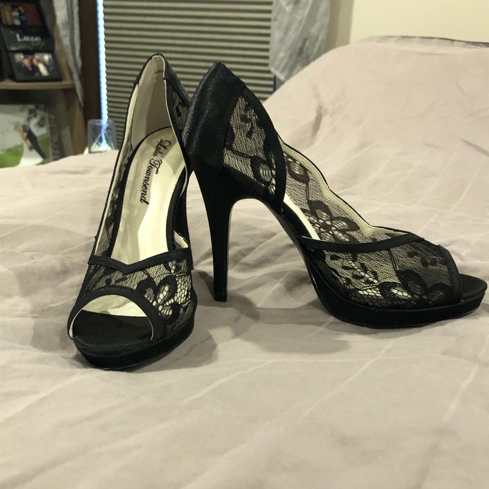 Black heels